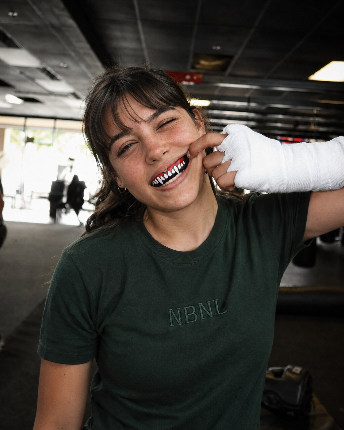 NO BOXING NO LIFE Fang Design Gel Boxing Mouthguard with Case